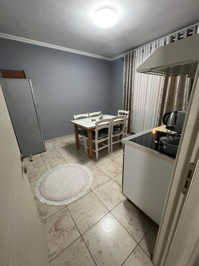 Downtown Retreat "Spiranca" Διαμέρισμα Τίρανα Εξωτερικό φωτογραφία